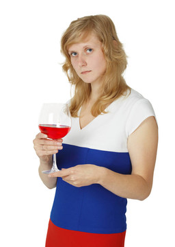 女人用一杯紅葡萄酒