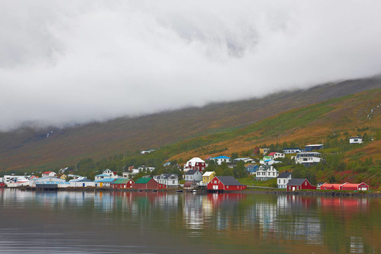 eskifjordur；冰島