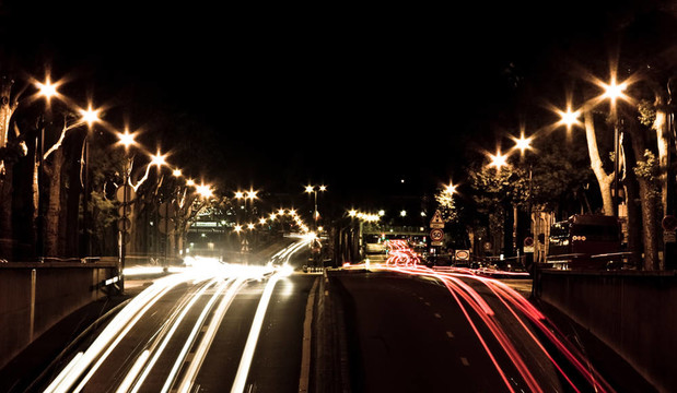 晚上公路