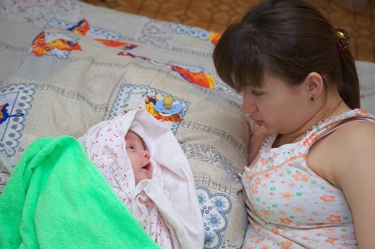 母親和嬰兒