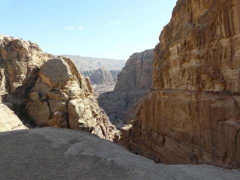 從SIQ的tresury；Petra；約旦