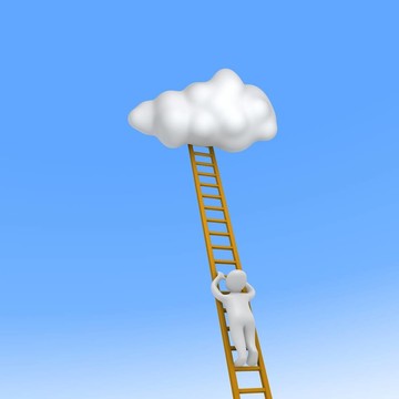 男子爬上天空