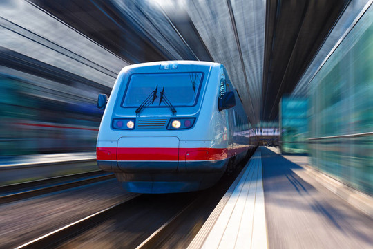 現(xiàn)代高速列車