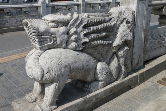 神獸雕像