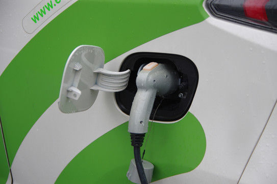 電動汽車