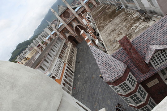 玫瑰小鎮(zhèn)很有歐洲范深圳婚紗基地