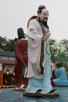 呂洞賓塑像