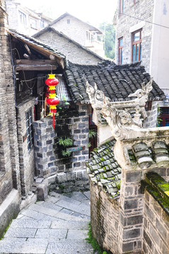 鎮(zhèn)遠(yuǎn)