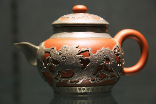 錫鑲茶壺