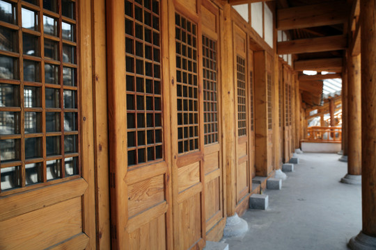 門