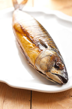 煙熏鯖魚