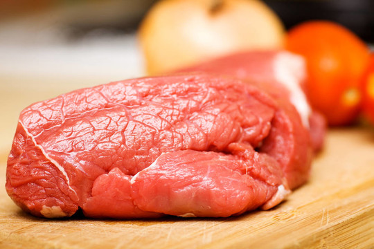生牛肉
