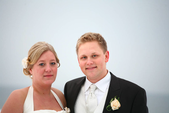 剛剛結(jié)婚