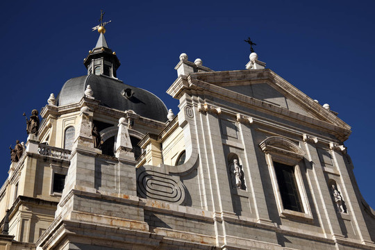 大教堂Nuestra Senora de la almudenal馬德里