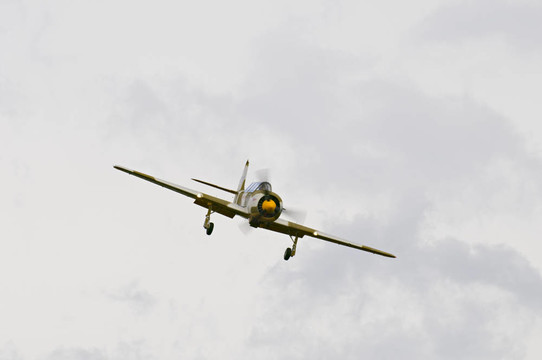 yak-52tw雅克列夫