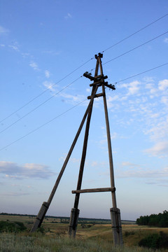 木制電動(dòng)塔