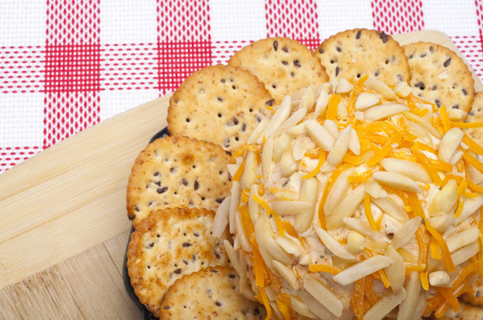 咸味cheeseball開(kāi)胃