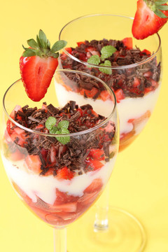Strawberry和巧克力甜點