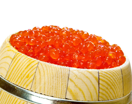 桶紅魚子醬在白