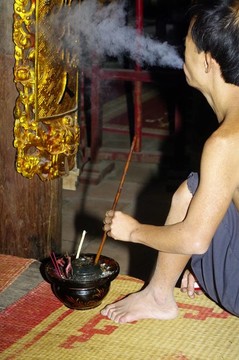管吸煙者的塔