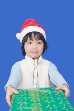 帶圣誕禮物的孩子