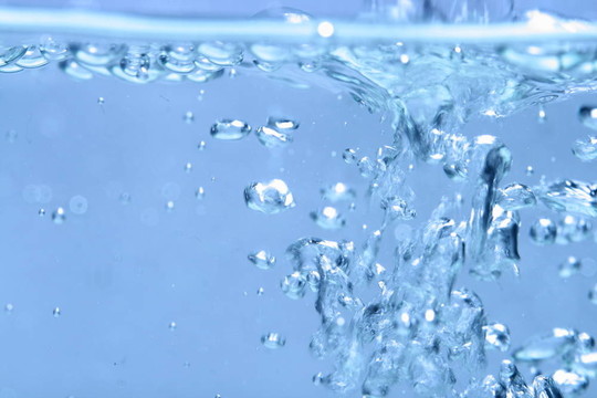 藍色的泡泡水