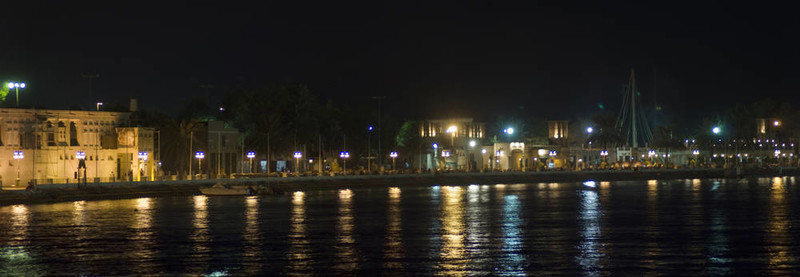 迪拜河夜景