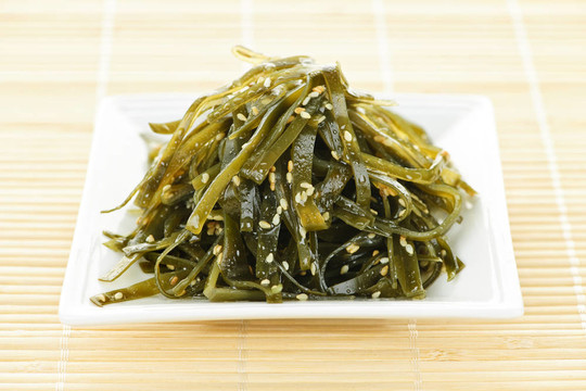 涼拌海帶絲