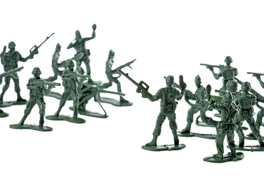 玩具士兵孤立