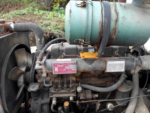 機(jī)車發(fā)動機(jī)