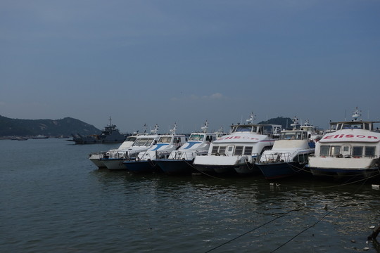 上川島 游輪