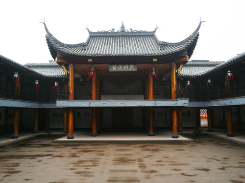 閣樓