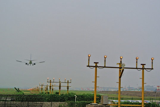 飛機(jī)信號(hào)燈 飛機(jī)降落