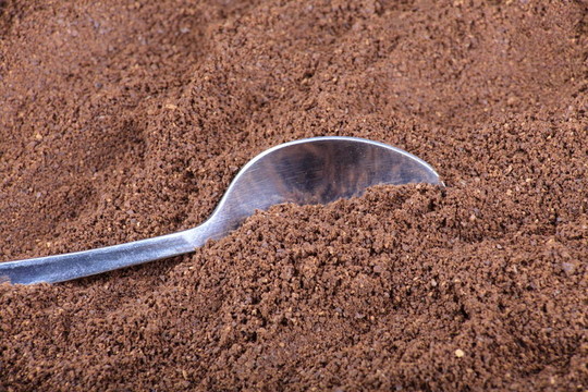 咖啡和一茶匙