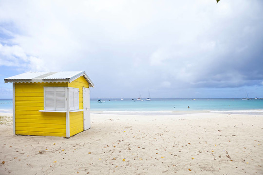 海灘小屋；