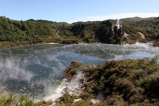 Waimangu谷地?zé)釁^(qū)