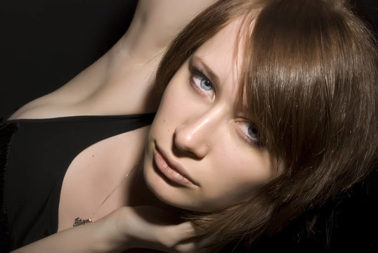 一個(gè)年輕女孩的肖像