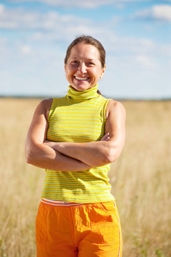 運動的老年婦女