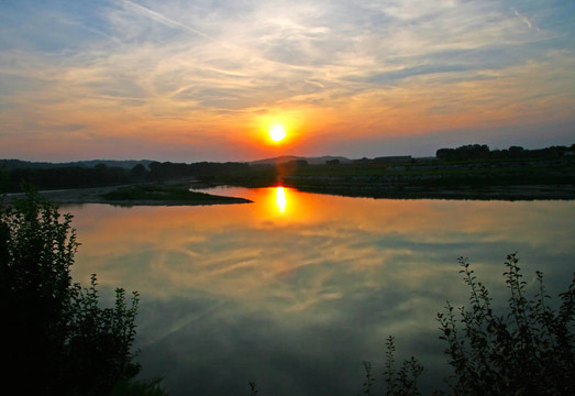 河