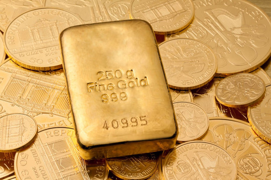 投資真金比黃金和金幣