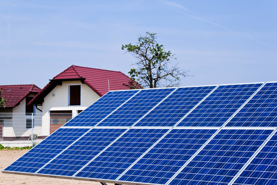 替代太陽能。太陽能發(fā)電廠。