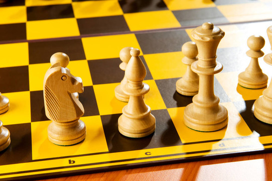棋盤上的棋子