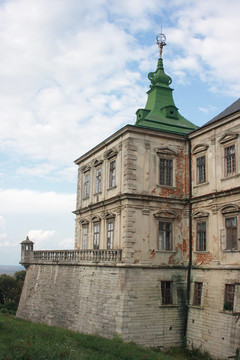 pidhirtsi城堡
