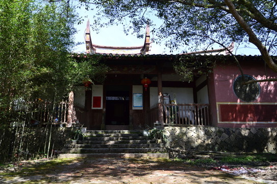 建甌東峰大廟戴笠東南訓練班遺址
