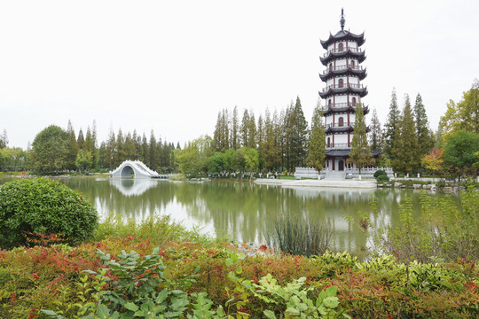 邳州桃花島公園六保塔