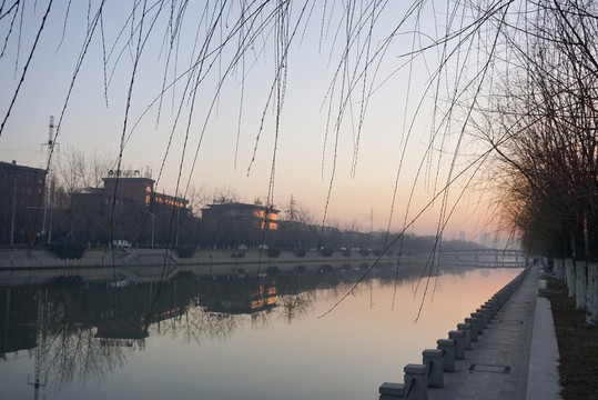 河畔步道