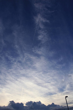 天空和云