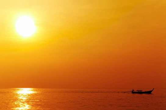 金色夕陽(yáng)