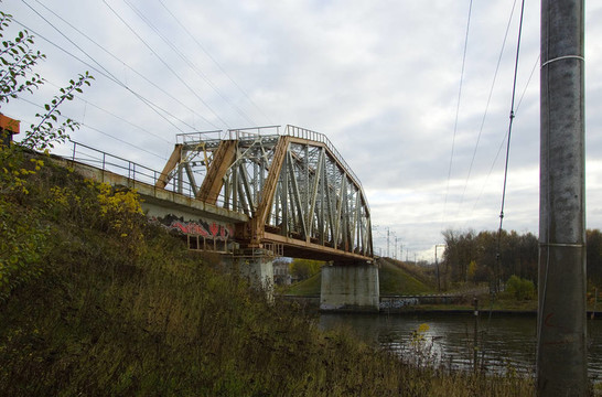 鐵路橋