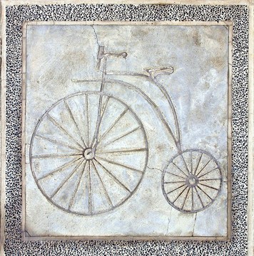具有高輪自行車圖像的自行車路徑標記